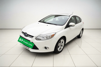 福特 福克斯 2015款 两厢 1.6L 自动风尚型
