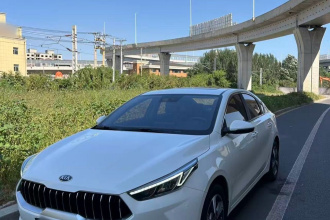 起亚K3 2019款 1.5L CVT新锐版