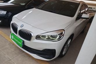 宝马2系旅行车 2018款 218i 领先型