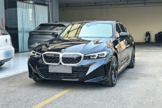 宝马i3 2022款 eDrive 35 L
