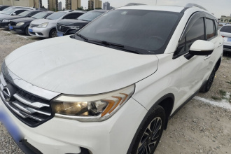 广汽传祺 传祺GS4 2017款 235T 自动两驱精英版