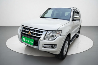 三菱 帕杰罗(进口) 2016款 3.0L 自动豪华版 国V