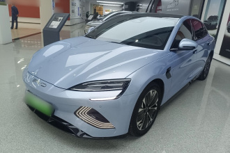 比亚迪 海豹 2023款 冠军版 550km 尊贵型