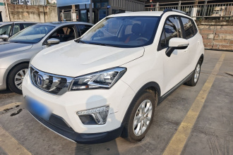 长安CS15 2016款 1.5L 自动时尚版