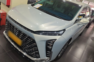 别克GL8新能源 2024款 陆尊 奢享版 6座