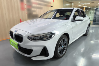 宝马1系 2021款 120i M运动版