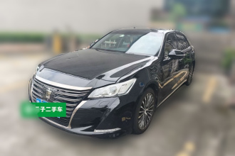 丰田 皇冠 2018款 2.0T 运动版
