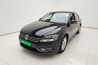大众 帕萨特 2015款 1.8TSI DSG尊荣版