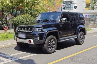 北京越野BJ40 2022款 2.3T 自动四驱卓越版