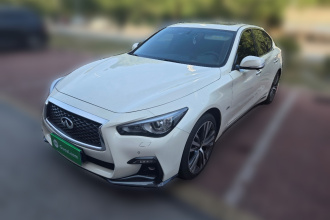 英菲尼迪Q50L 2022款 2.0T 进享运动版