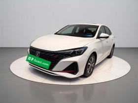 长安 逸动 2025款 PLUS 1.4T 双离合高能版