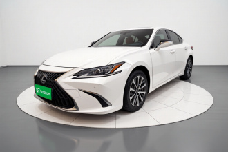 雷克萨斯ES 2021款 200 卓越版
