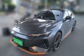 长安UNI-V 2024款 1.5T 尊贵运动型