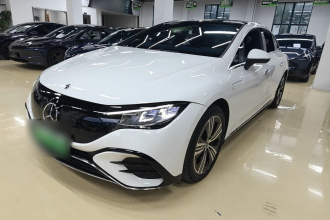奔驰EQE 2025款 500 4MATIC 先锋版