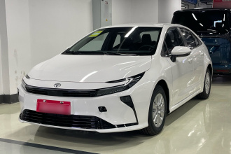 丰田 卡罗拉 2026款 1.8L 双擎 精英版