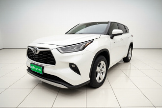 丰田 汉兰达 2024款 2.5L智能电混双擎两驱精英版 7座