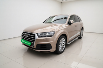 奥迪Q7 2018款 45 TFSI S line运动型