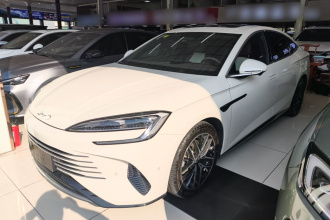 比亚迪 海豹07 DM-i 2025款 智驾版 DM-i 1.5L 125km 豪华型
