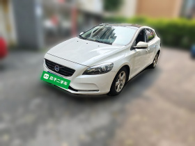 沃尔沃V40 2016款 T3 智逸版