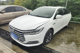 比亚迪 秦 2019款 1.5L 自动尊贵型