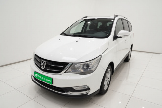 宝骏730 2016款 1.5L 手动舒适型 7座 国V