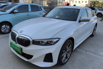 宝马i3 2024款 eDrive 35 L