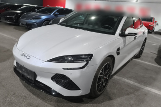 比亚迪 海豹 2025款 600四驱智驾版