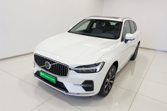 沃尔沃XC60 2025款 B5 四驱智远豪华版