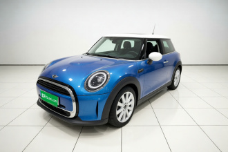MINI 2022款 改款 1.5T COOPER 经典派 五门版