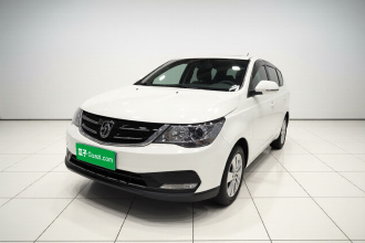 宝骏730 2016款 改款 1.5L 手动标准型 5座
