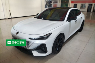 长安UNI-V 2023款 1.5T 尊贵型