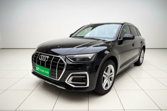 奥迪Q5L 2022款 40T 时尚致雅型