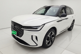 林肯 航海家 2025款 2.0T 四驱尊逸混动版