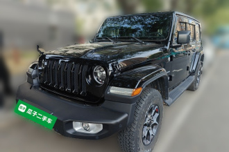 Jeep 牧马人 2019款 2.0T Sahara 四门版 国VI