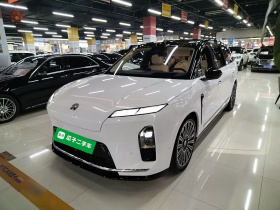 蔚来ES8 2026款 六座行政豪华版