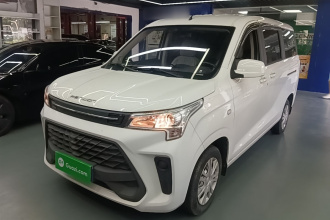 东风风光 风光380 2022款 1.5L 精典型客车 7座