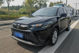 丰田 锋兰达 2024款 2.0L 智能电混双擎 领先版