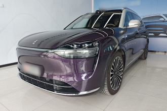 鸿蒙智行 问界M9 2025款 增程 Ultra版 52kWh 5座版 (192线激光雷达）
