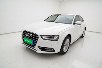 奥迪A4L 2016款 35 TFSI 典藏版 自动标准型