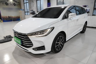 比亚迪 宋MAX 2017款 1.5T 自动智联豪华型 7座