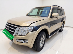 三菱 帕杰罗(进口) 2018款 3.0L 自动标准版