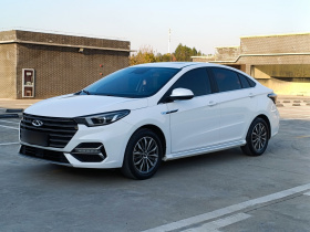 奇瑞 艾瑞泽5 PLUS 2021款 小泽 1.5T CVT享PLUS