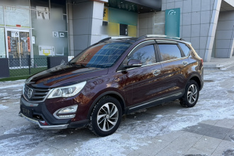 宝骏560 2015款 1.8L 手动豪华型