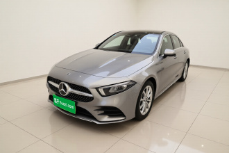 奔驰A级 2019款 改款 A 200 L 运动轿车