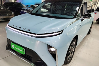 上汽大通MAXUS 大家9 2022款 长续航 森林七座版