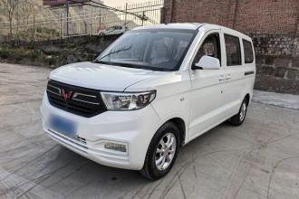 五菱汽车 五菱宏光V 2019款 1.5L劲享版国VI LAR