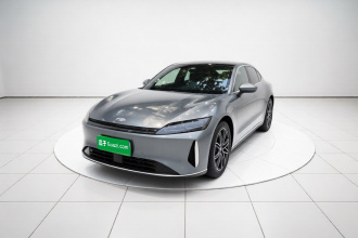 奇瑞风云 风云A9L 2025款 260超长续航尊贵版