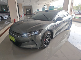 比亚迪 汉L 2025款 DM-p 四驱激光雷达旗舰型