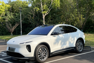 蔚来EC6 2024款 75kWh