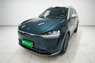 鸿蒙智行 问界M9 2024款 增程 Ultra版 52kWh 5座版